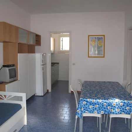 בית נופש Locazione Turistica Villaggio Michelangelo